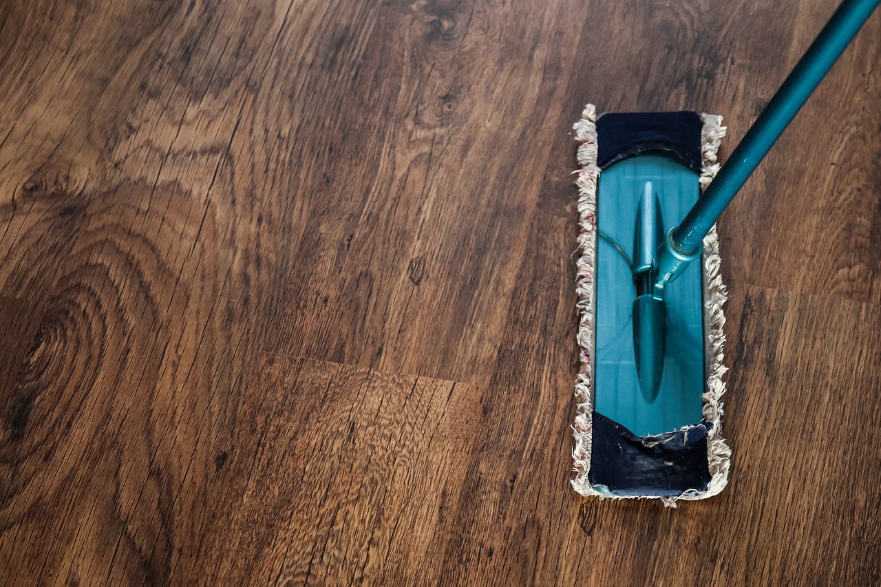 Wooden Floor Requires Special Flooring Service For Longevity