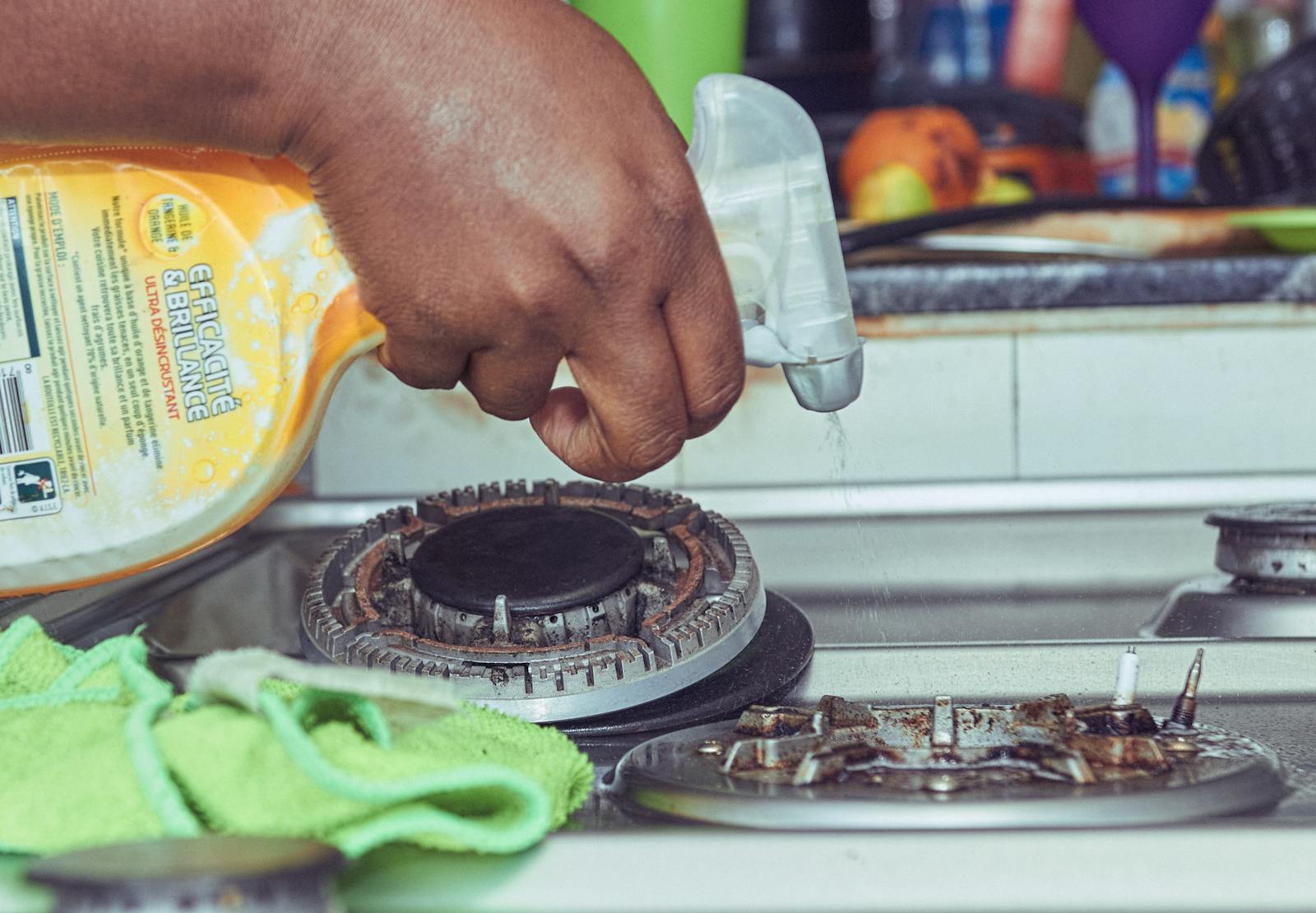 A detailed view Deep Cleaning VS Regular Cleaning